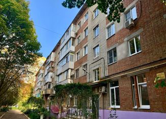 Продажа трехкомнатной квартиры, 64 м2, Таганрог, Каркасный переулок, 2