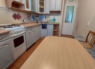 Продается однокомнатная квартира, 38.5 м2, Екатеринбург, улица Учителей, 14, улица Учителей