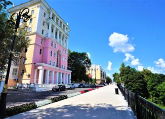Продаю 4-ком. квартиру, 109.7 м2, Нижний Новгород, улица Семашко, 2, улица Семашко