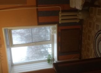 Продам двухкомнатную квартиру, 46.3 м2, Осташков, Микрорайон, 8