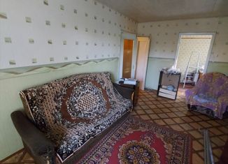 3-комнатная квартира на продажу, 59.2 м2, Карабаново, Садовая улица, 9