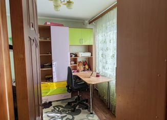 Продажа 4-комнатной квартиры, 61 м2, Новотроицк, Зелёная улица, 37