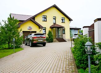 Продаю дом, 200 м2, поселок Красная Заря, посёлок Красная Заря, 260/4