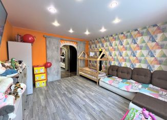 Продаю двухкомнатную квартиру, 53 м2, Москва, улица Маршала Полубоярова, 6к1, улица Маршала Полубоярова