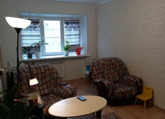 Продам 3-комнатную квартиру, 56 м2, Кировск, улица Кирова, 39