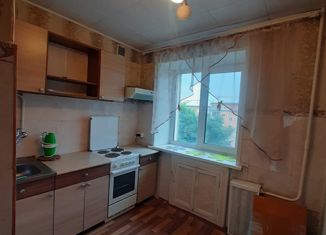 Продажа трехкомнатной квартиры, 61 м2, Кемерово, Заводский район, улица Сарыгина, 23