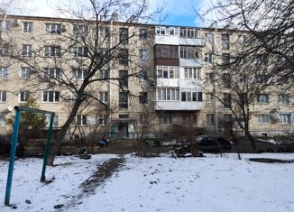 Продажа 2-ком. квартиры, 43.8 м2, Ставрополь, Комсомольская улица, 46, микрорайон №3