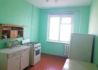 Трехкомнатная квартира на продажу, 61 м2, Ставропольский край, 2-й микрорайон, 12