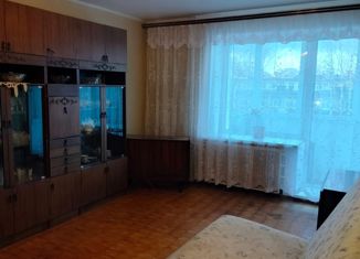Продажа однокомнатной квартиры, 33 м2, Соликамск, Северная улица, 32