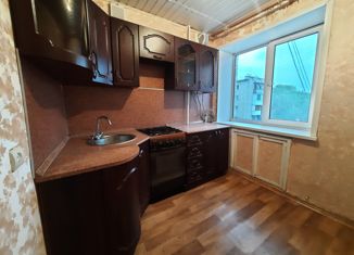 Продаю 1-ком. квартиру, 30.6 м2, поселок Берёза, 3-й квартал, 8