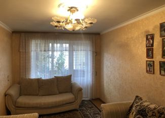 Продаю 2-комнатную квартиру, 45 м2, Владикавказ, улица Леонова, 7к1, 4-й микрорайон