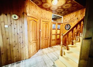 3-ком. квартира на продажу, 200 м2, поселок городского типа Шушенское, Российская улица, 24