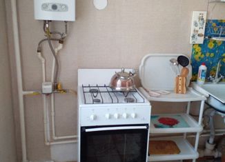 Продажа 2-комнатной квартиры, 45 м2, Горнозаводск, улица 30 лет Победы, 8