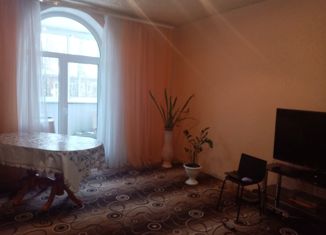 Продам трехкомнатную квартиру, 88.2 м2, Карабаново, улица Мира, 18