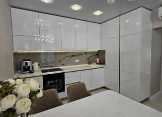 Продажа 4-комнатной квартиры, 93.8 м2, Москва, Саларьевская улица, 16к1