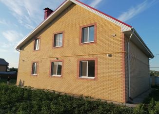 Продам дом, 330 м2, деревня Суровка