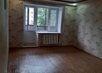 Продам двухкомнатную квартиру, 52.2 м2, Нижнекамск, улица Тукая, 31