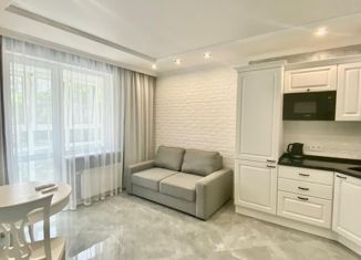 Продажа однокомнатной квартиры, 50 м2, Нижний Новгород, площадь Свободы, 7, площадь Свободы
