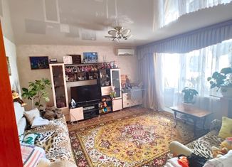 Продается двухкомнатная квартира, 50 м2, Хабаровск, квартал ДОС, 68