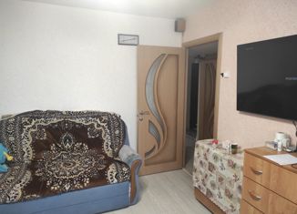 Продается 2-комнатная квартира, 39.8 м2, Москва, улица Кутузова, 7, улица Кутузова