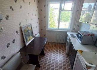 Продается двухкомнатная квартира, 43.2 м2, Искитим, микрорайон Южный, 14