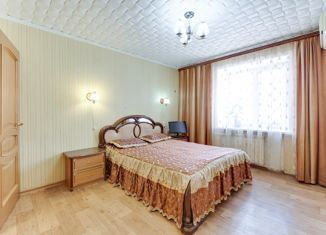 Трехкомнатная квартира на продажу, 59.5 м2, Хабаровск, улица Гамарника, 84