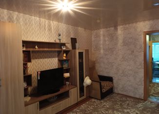 Продажа 3-ком. квартиры, 63.3 м2, поселок городского типа Новый Городок, улица Седова, 48