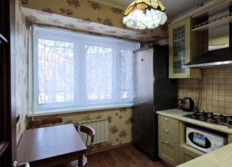 Продам 2-ком. квартиру, 40.9 м2, Москва, Братская улица, 17к1, Братская улица