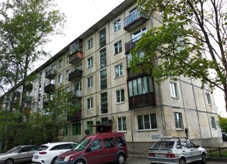 Сдается в аренду двухкомнатная квартира, 42 м2, Санкт-Петербург, проспект Энергетиков, 52