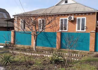 Продам дом, 72.7 м2, посёлок городского типа Усть-Донецкий, Советская улица