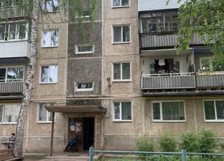 Продаю двухкомнатную квартиру, 46.9 м2, посёлок Сокол, посёлок Сокол, 14