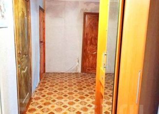 Продается 3-комнатная квартира, 61.7 м2, село Михайловка, 1-й квартал, 2