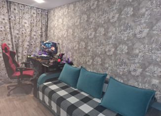 Продажа 3-комнатной квартиры, 60.4 м2, поселок городского типа Шушенское, 1-й микрорайон, 10