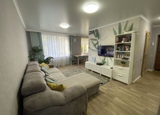 Продажа 2-ком. квартиры, 43.3 м2, Октябрьский, проспект Ленина, 12