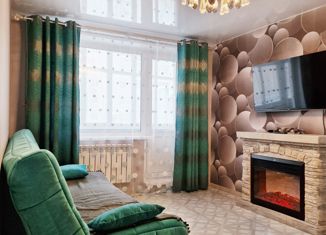 Продаю 3-комнатную квартиру, 66.1 м2, Бор, улица Чугунова, 15