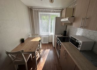 Продаю двухкомнатную квартиру, 45 м2, Новосибирск, улица Терешковой, 12, улица Терешковой