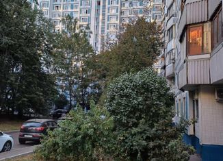 Продам трехкомнатную квартиру, 73 м2, Москва, Осенний бульвар, 20к1, ЗАО