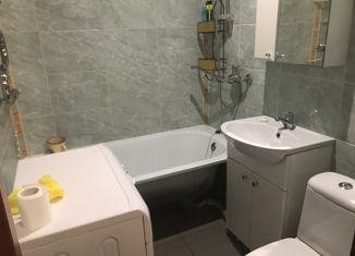 Продаю 1-комнатную квартиру, 41.8 м2, Череповец, Центральная улица, 17