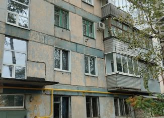 3-ком. квартира на продажу, 61.5 м2, Бузулук, 4-й микрорайон, 25