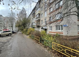 Продается 2-ком. квартира, 45 м2, Нижний Новгород, улица Крылова, 14, улица Крылова