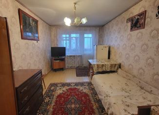 Продается двухкомнатная квартира, 44.6 м2, Братск, Иркутская улица, 10