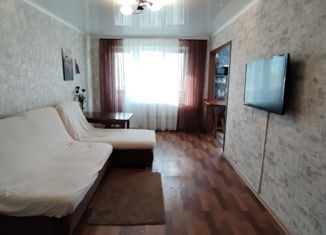 Продается 2-ком. квартира, 44.2 м2, Орск, Западный проспект, 7