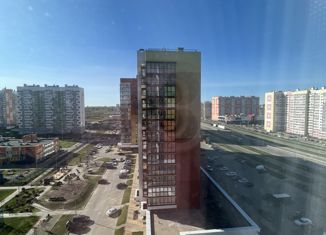 Продажа двухкомнатной квартиры, 90 м2, Кировская область, улица Ивана Попова, 97