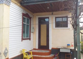 Продается дом, 112 м2, Приморско-Ахтарск, улица Азовской Флотилии, 98