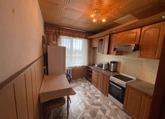 Продам 2-ком. квартиру, 53.6 м2, Хабаровск, улица Демьяна Бедного, 29