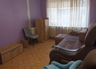 Продаю 3-ком. квартиру, 65.3 м2, Советск, улица Бетховена, 18