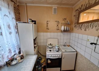 Продается 2-ком. квартира, 43 м2, Оренбургская область, Тагильская улица, 37