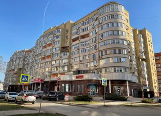 Продается 3-комнатная квартира, 90.81 м2, Астраханская область, улица Менжинского, 3