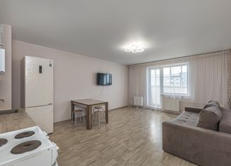 Продается 3-комнатная квартира, 79.3 м2, Челябинск, улица Маршала Чуйкова, 11