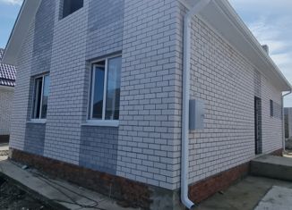 Продаю дом, 100 м2, посёлок Победитель, улица Калинина, 11/2